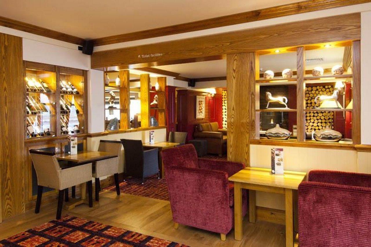 Premier Inn 鹿格勒 外观 照片