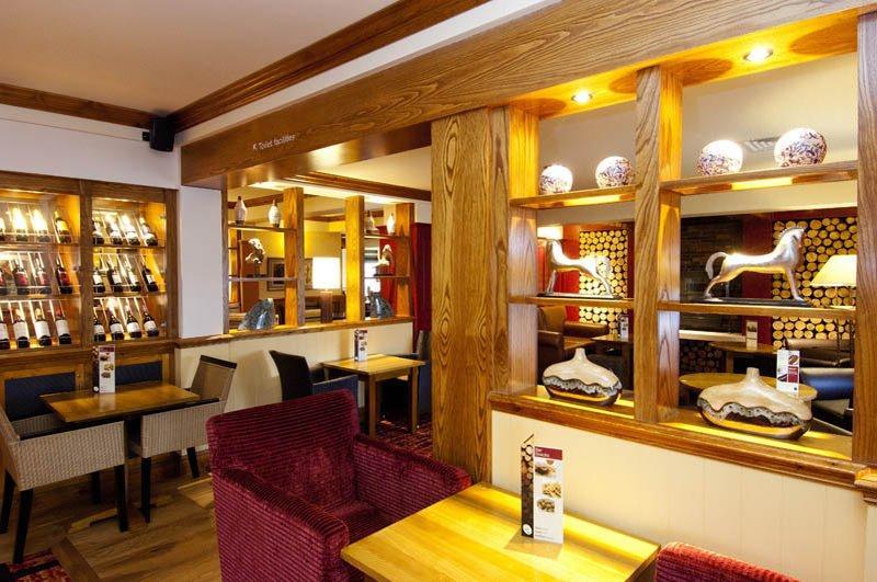 Premier Inn 鹿格勒 外观 照片